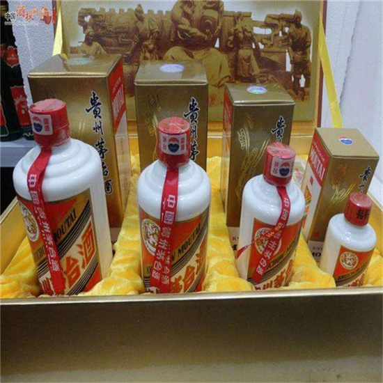 临渭回收30年茅台酒盒上门回收（附近推荐1.6公里/今日更新）